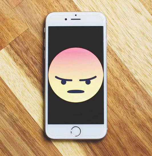 5 Reasons Mobile Phones are Killing Your Meetings (and how to politely prevent it)